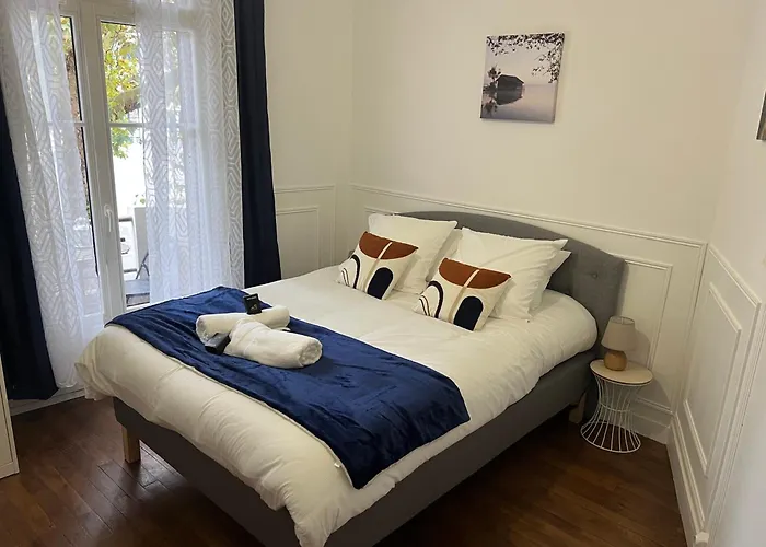 Relais De Commerce Bateau-hôtel Nantes