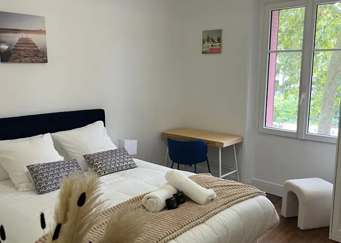 Bateau-hôtel Relais De Commerce *