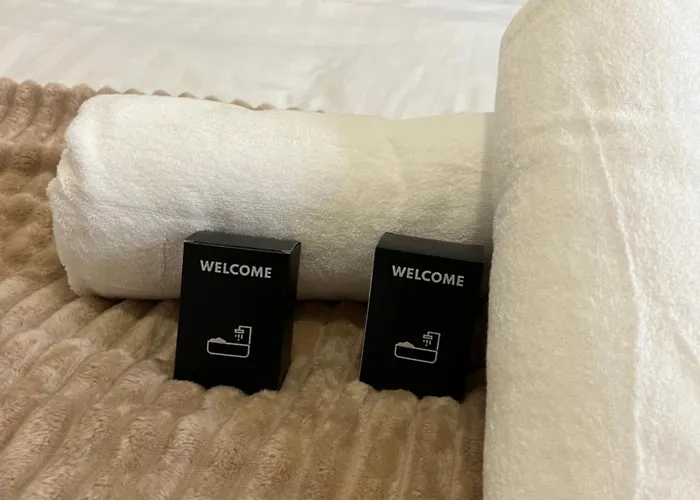 Relais De Commerce Botel Nantes