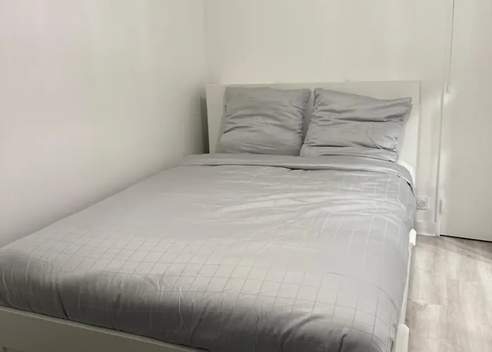 Botel Relais De Commerce Nantes